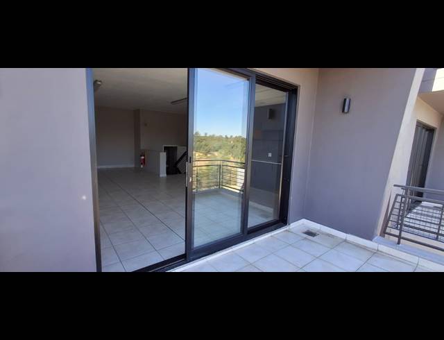 130M² BUILDING FOR SALE IN MOREHILL